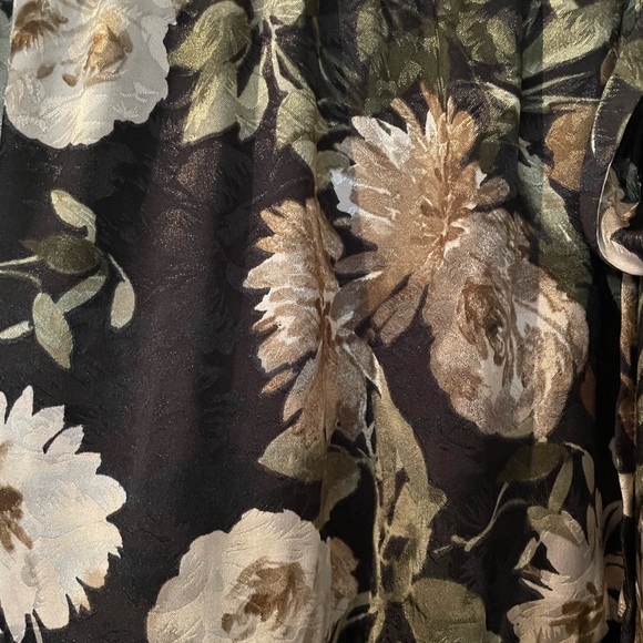 NWOT Black Floral Dress L - Picture 5 of 8